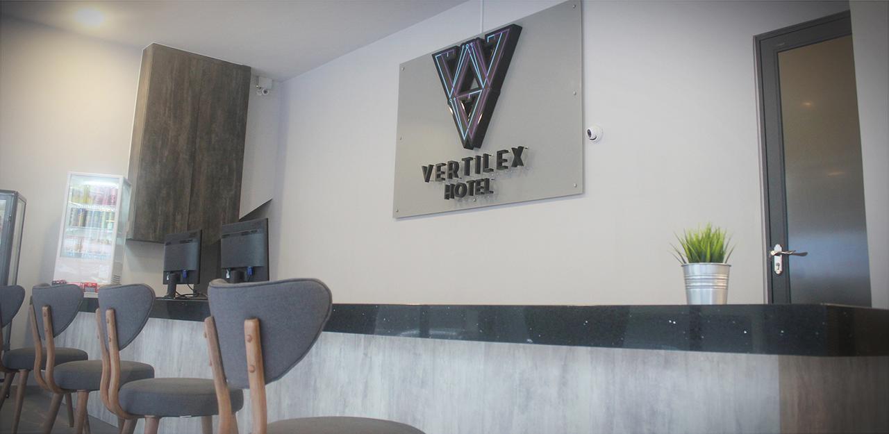 Vertilex Hotel Джохор Бахру Екстериор снимка